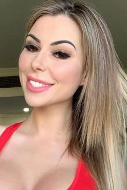 Nina Milano interpretando a