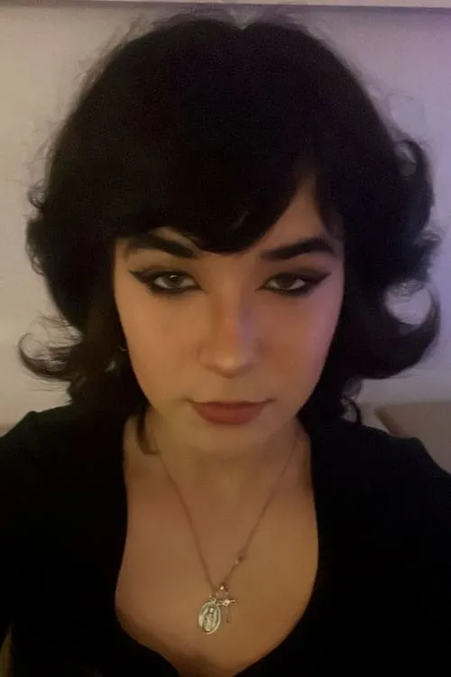 Lachlan Duncan-Brooke ha trabajado con Nina Moretto en 1 ocasiones