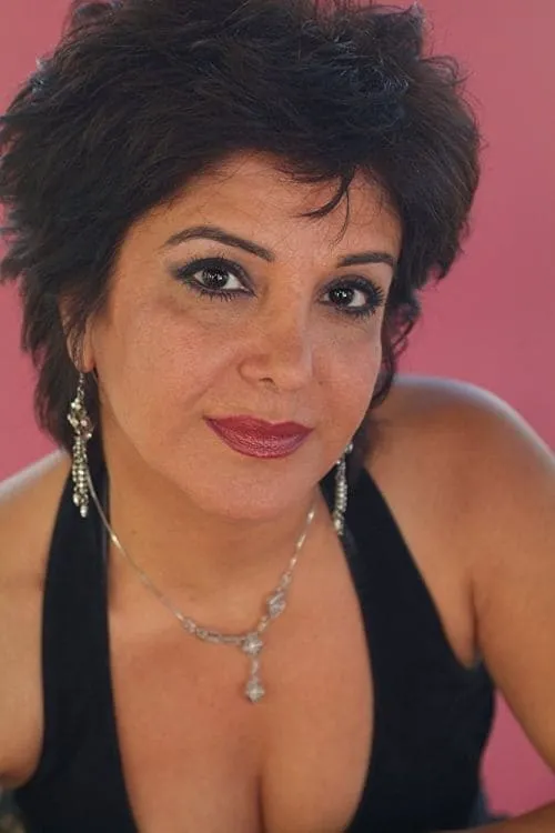 Shary Nassimi ha trabajado con Nina Nayebi en 1 ocasiones