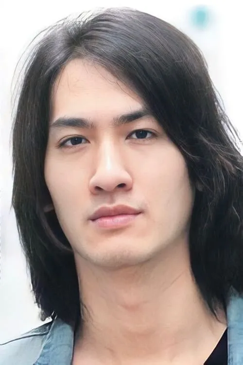 Nitit Warayanon interpretando a Vanus