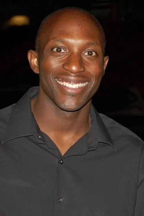 Alex Kruz ha trabajado con Niyi Oni en 2 ocasiones