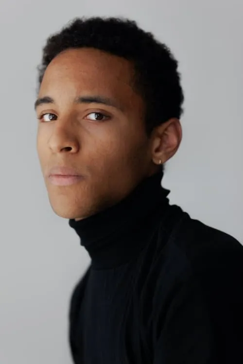 Noah Tinwa — personaje: Bernd Kühne