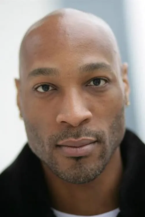 Martin Barrie ha trabajado con Noël Sorrente en 1 ocasiones