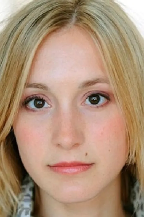 Noémie Dujardin interpretando a