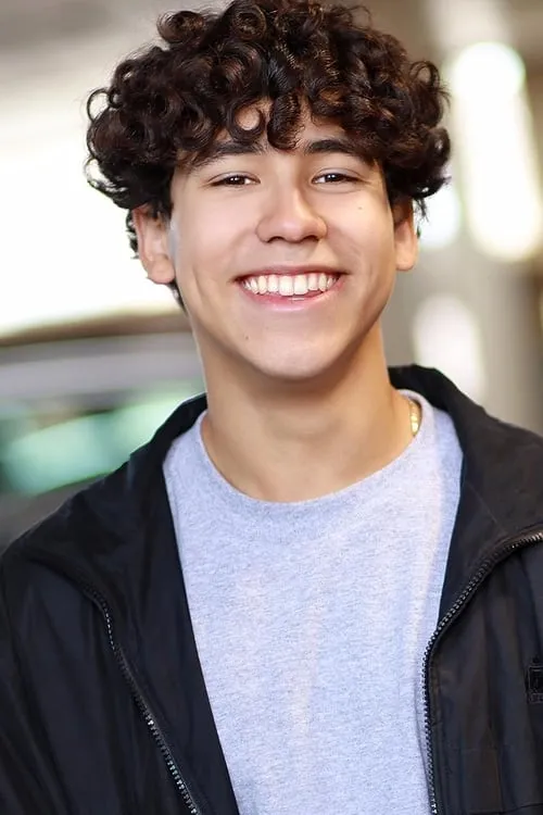 Pierce Nasser ha trabajado con Noen Perez en 1 ocasiones