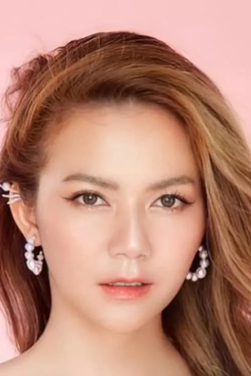 ????? ?????????? ha trabajado con Nongpanee Mahadthai en 1 ocasiones