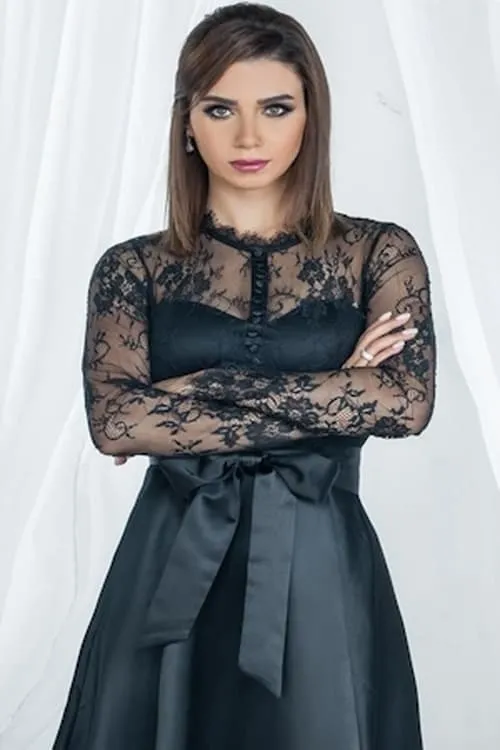 Nour Qadri interpretando a