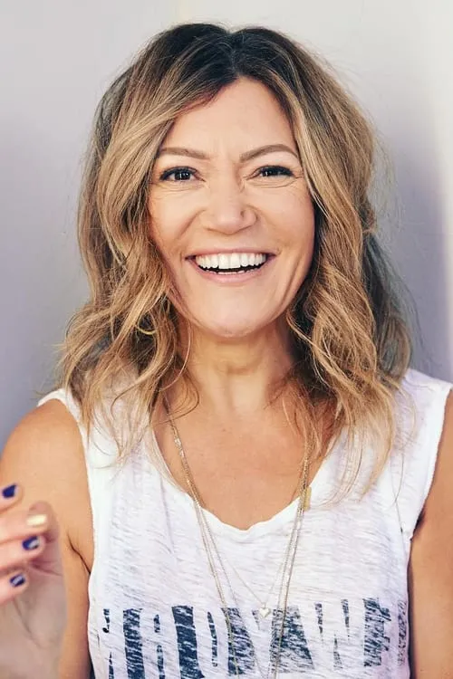 Darius Pierce ha trabajado con October Moore en 1 ocasiones