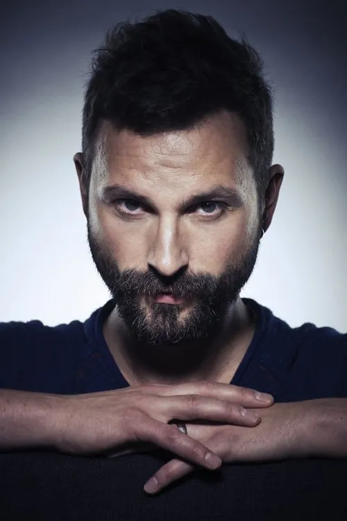 Peter Johansson ha trabajado con Ola Salo en 1 ocasiones