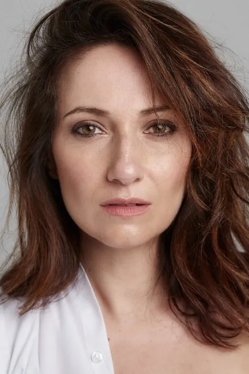 Olaya Caldera interpretando a Ainhoa