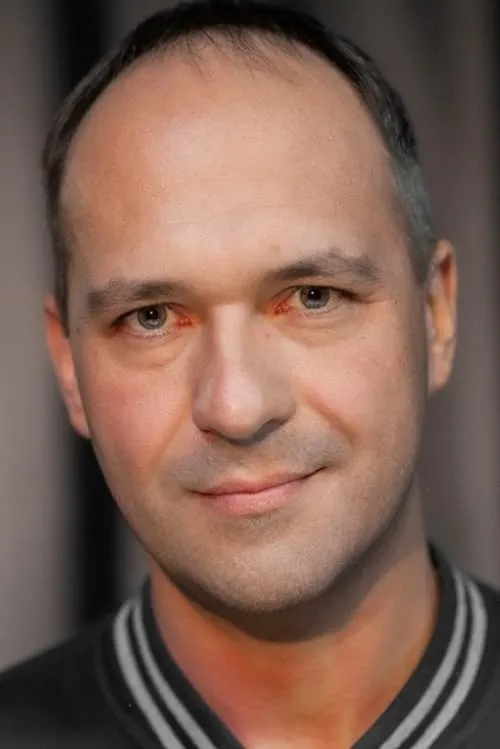 Ruslan Sokolnyk ha trabajado con Oleksandr Papusha en 1 ocasiones