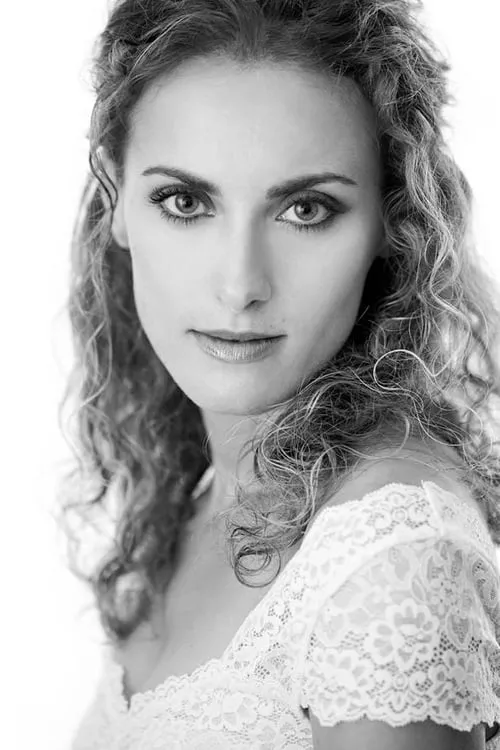 Olga Kalashnikova interpretando a Fadeyka Llink