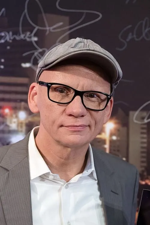 Oliver Baier — personaje: Self