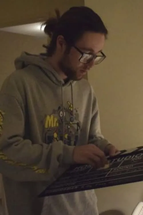 Amelia Jany ha trabajado con Oliver Izzet en 1 ocasiones