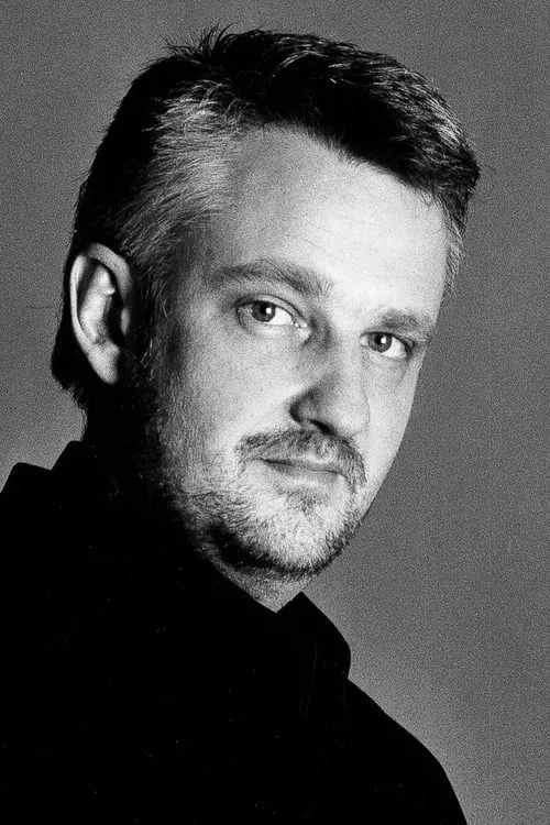 Carlos Chausson ha trabajado con Oliver Widmer en 2 ocasiones