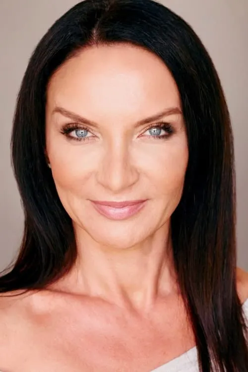 Travis Nelson ha trabajado con Olivia Summers en 1 ocasiones