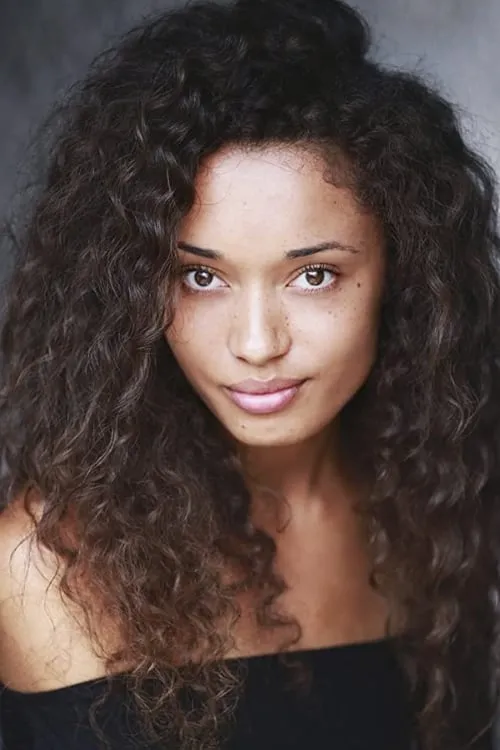 Courtney Chen ha trabajado con Olivia Swann en 1 ocasiones