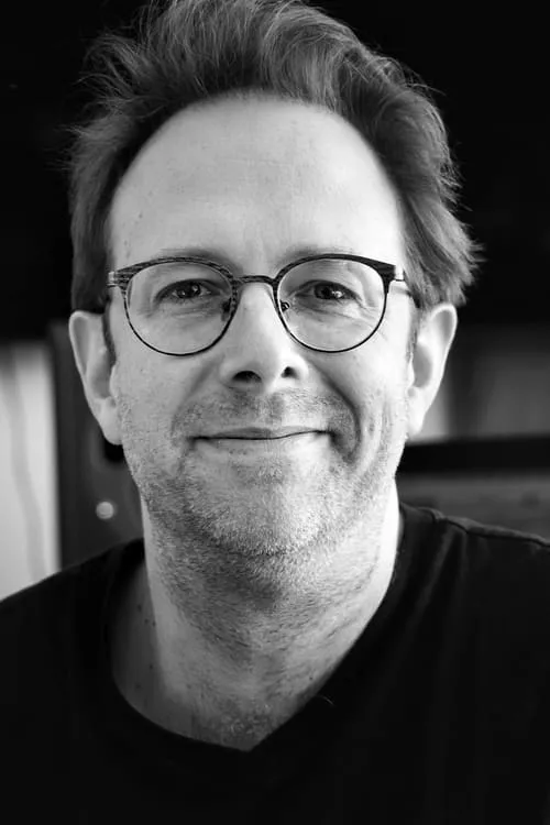 Foto de perfil del actor Olivier Calvert en el reparto