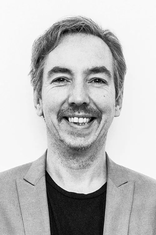 Olli Schulz interpretando a Lehrer