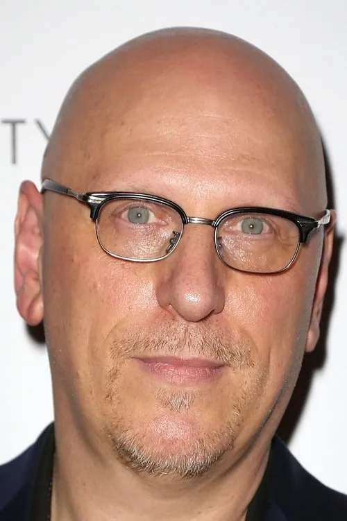 Oren Moverman interpretando a Narrator (voice)