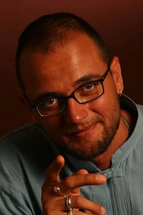 Denis ?tefan ha trabajado con Oreste Scarlat Teodorescu en 1 ocasiones