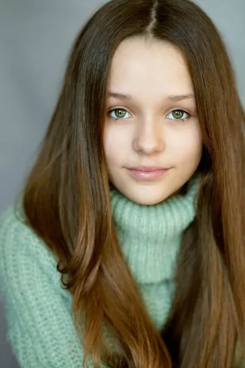 Orla McDonagh — personaje: Rihanna