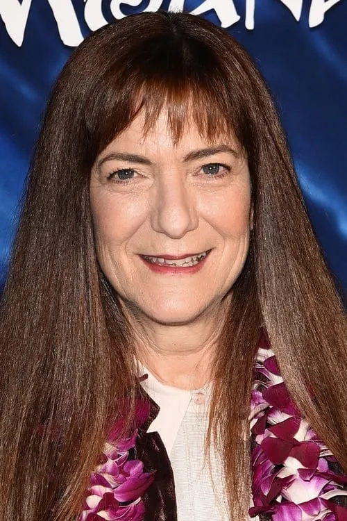 Osnat Shurer interpretando a Herself