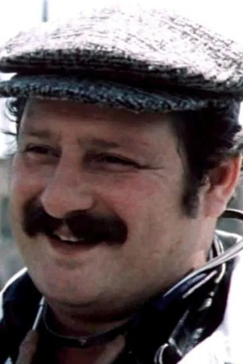 Otar Guntcadze interpretando a