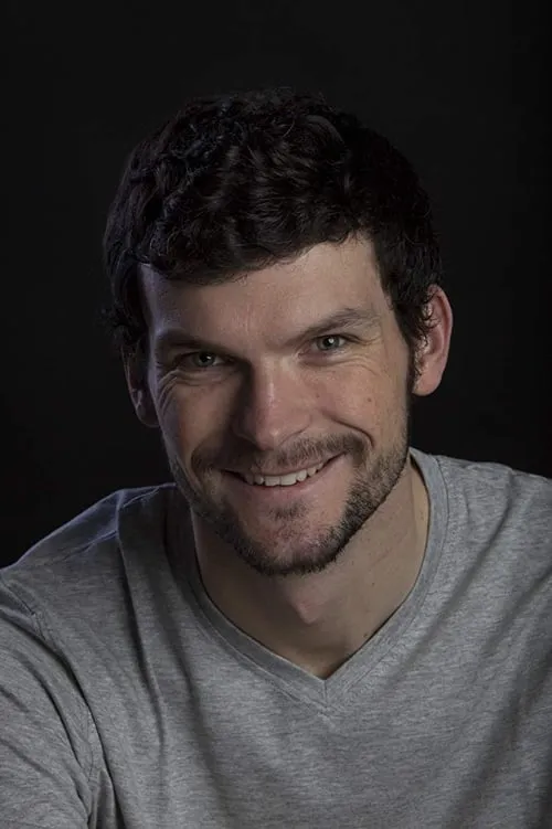 Vidal Sancho ha trabajado con Owen Barton en 1 ocasiones