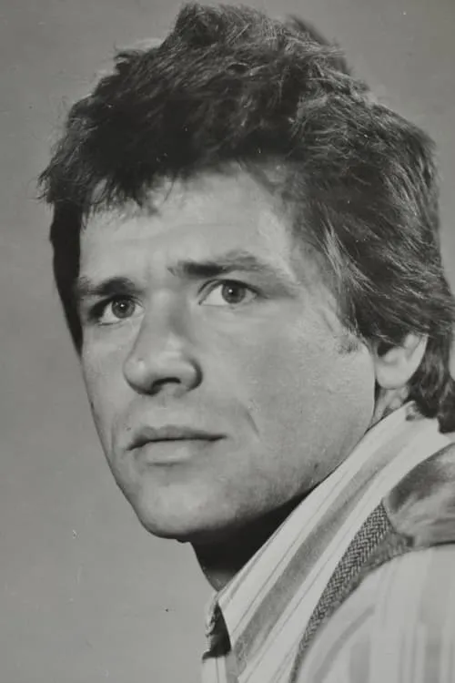 Päärn Hint en su biografía y filmografía