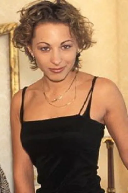 Paige Sinclair interpretando a Catwoman 1