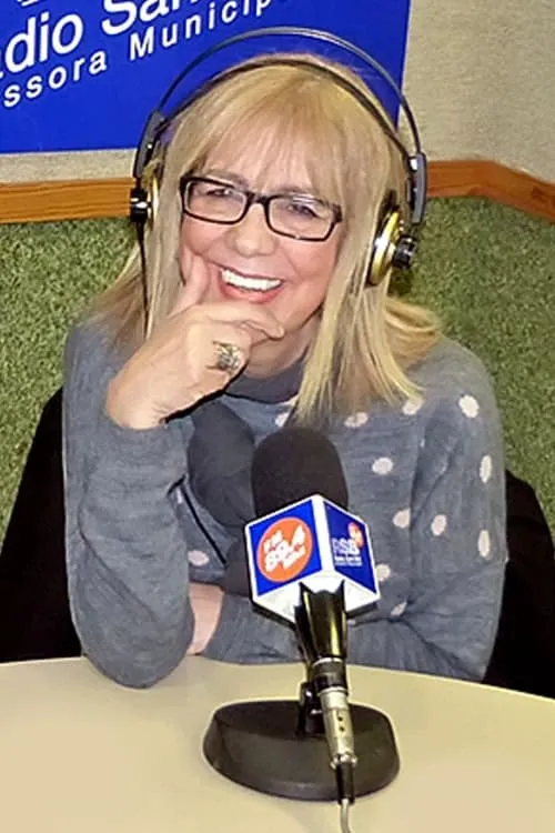 Paky López interpretando a Mother