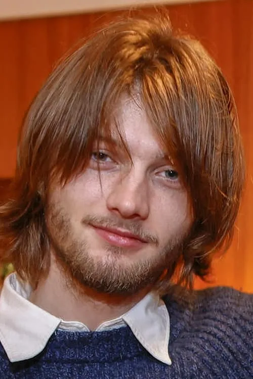 Pálmi Kormákur Baltasarsson interpretando a Skúli