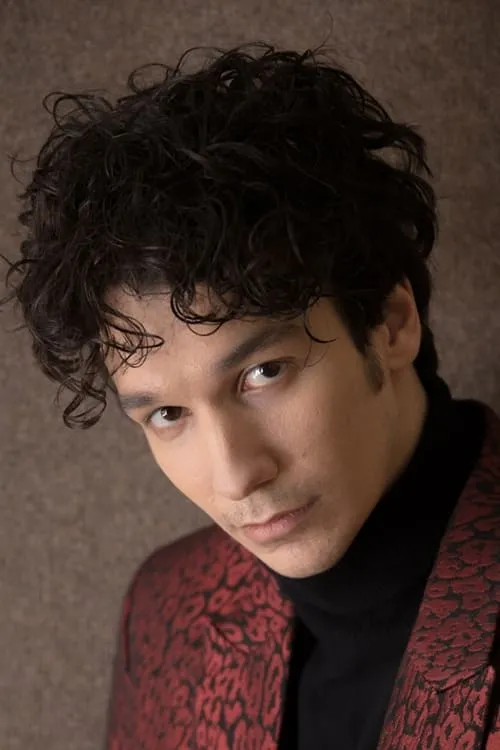 Panos Papadopoulos interpretando a 