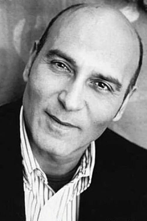 Paolo Maria Scalondro interpretando a Piero