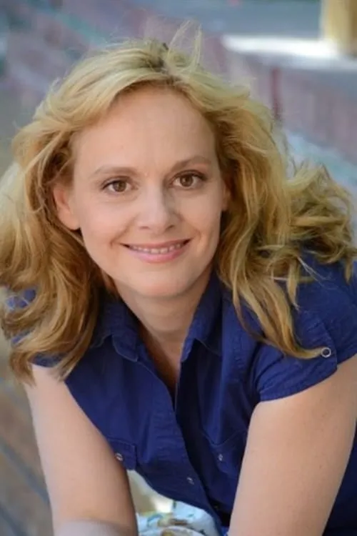 Desislava Tenekedjieva ha trabajado con Paraskeva Djukelova en 1 ocasiones