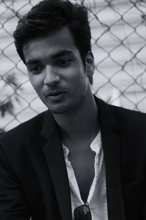 Parikshit Joshi — personaje: Rajat