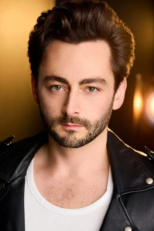 Theodore Mark Martinez ha trabajado con Parker Goris en 1 ocasiones