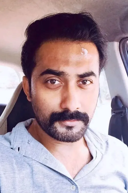 Manoj Mishra ha trabajado con Partha Sarathi Ray en 2 ocasiones