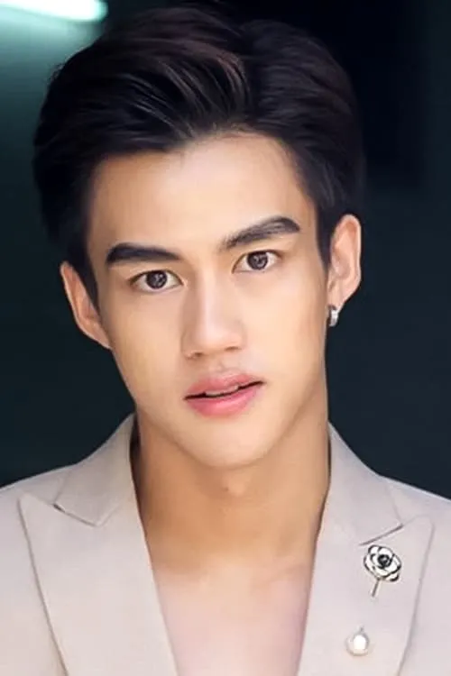 Paweena Charivsakul ha trabajado con Pasakorn Sanrattana en 1 ocasiones