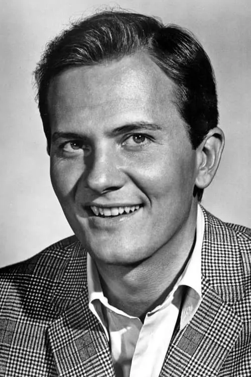 Pat Boone interpretando a Walter Wesley