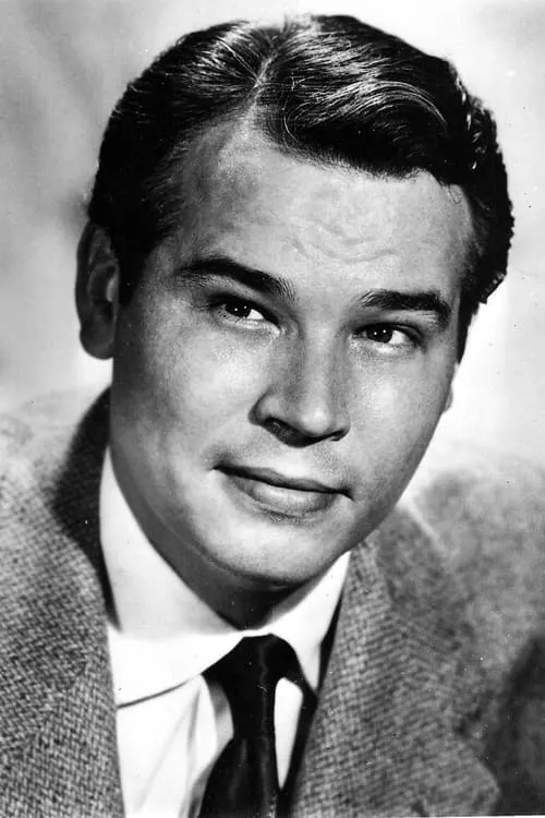 Pat Hogan interpretando a The Indian Chief [Chs. 1, 2, 7]