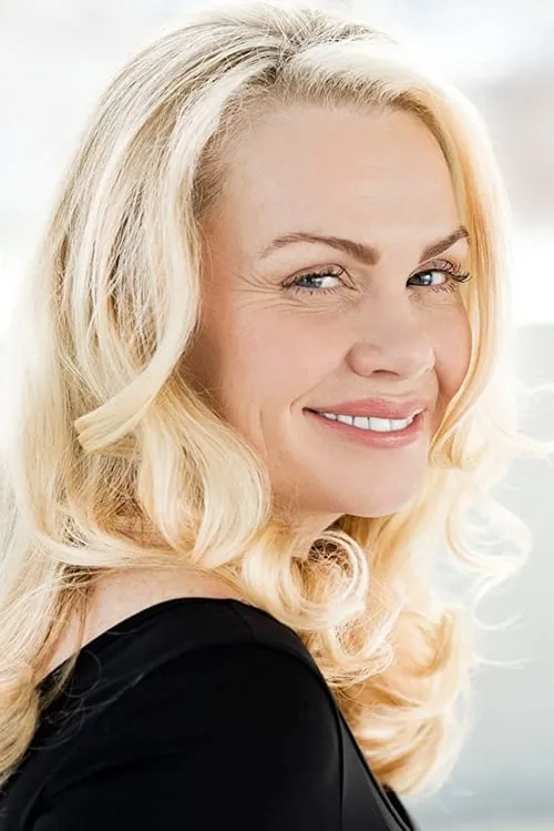 Bryan Travis Smith ha trabajado con Patricia Healy en 1 ocasiones