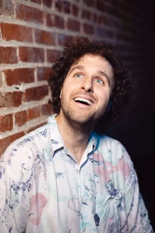 Patrick McDonald en su biografía y filmografía