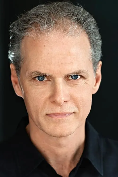 Nicholas Opolski ha trabajado con Paul English en 1 ocasiones