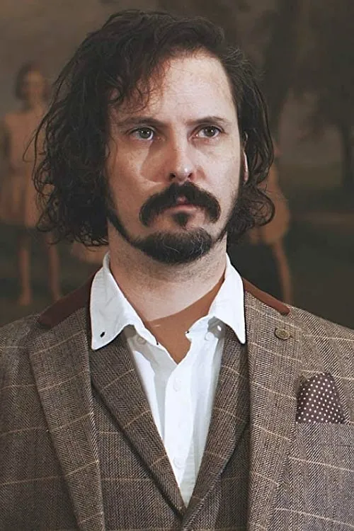 Mark Wood ha trabajado con Paul Flannery en 1 ocasiones