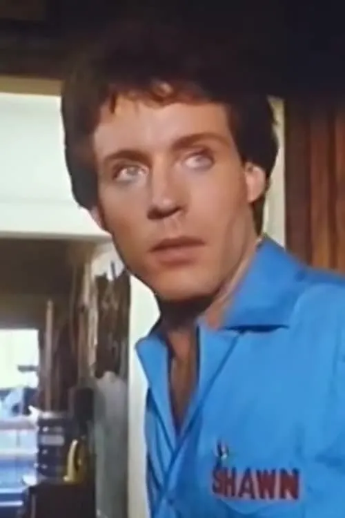 Debbie Gilbert ha trabajado con Paul Gunning en 1 ocasiones