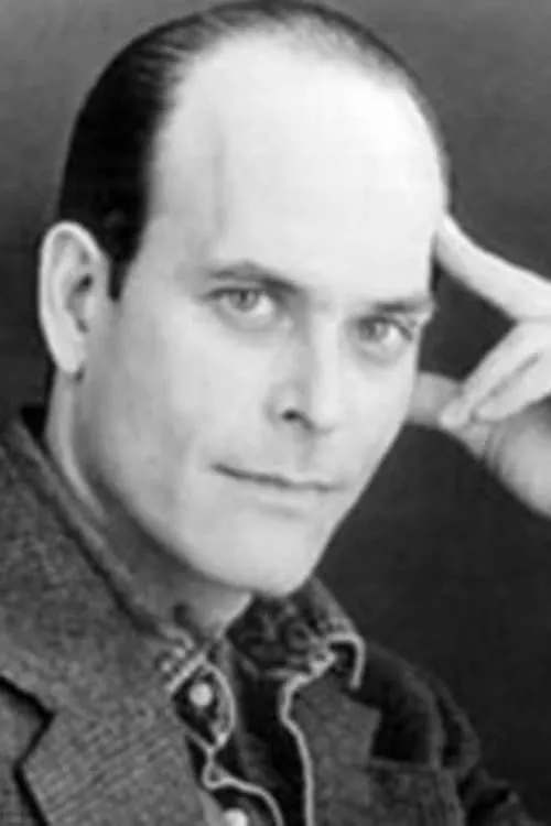 Foto de perfil del actor Paul Kandel en el reparto