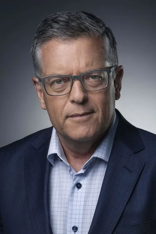 Gilles Duceppe ha trabajado con Paul Larocque en 1 ocasiones