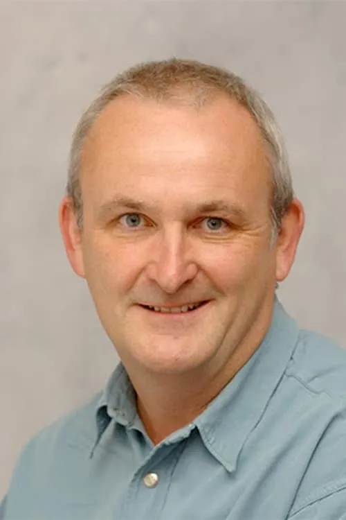 Judith Scott ha trabajado con Paul Raffield en 1 ocasiones